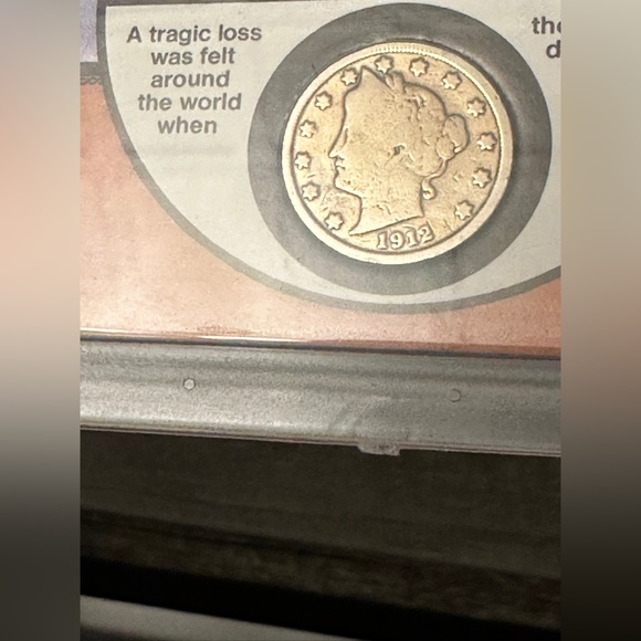 S.S. TITANIC “A Ship to Remember” Commemorative 1912 Coin Liberty Nickel - Picture 2 of 8